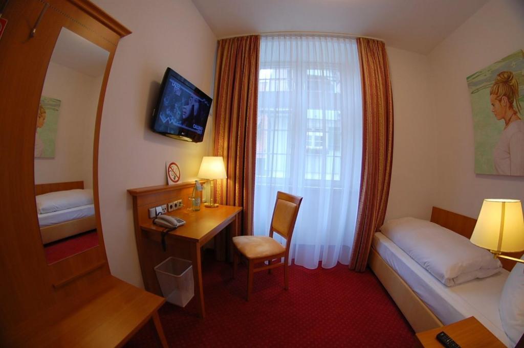 Hotel Mohren Post Wangen im Allgäu Szoba fotó